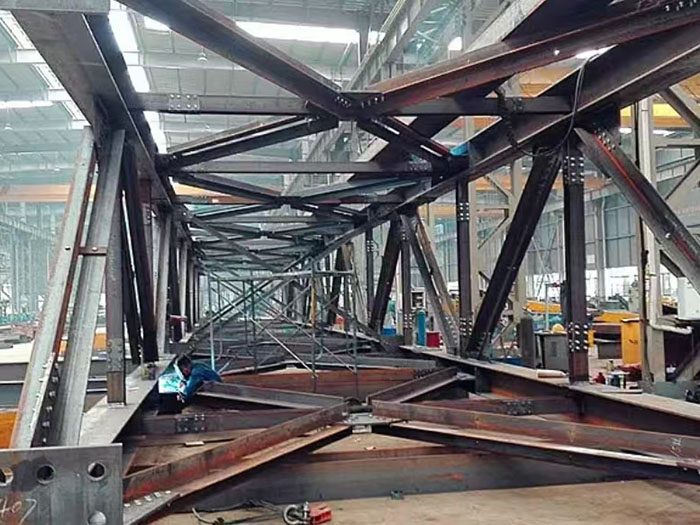 鋼結(jié)構(gòu)桁架